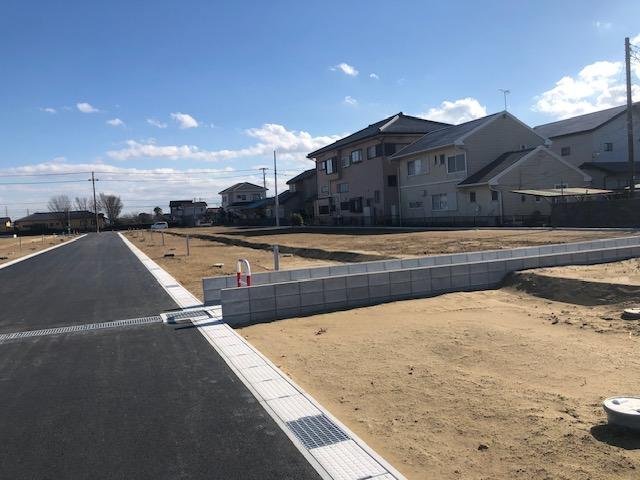 水路から東側